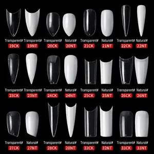 Matrixweergave van transparante en natuurlijke ballerina stiletto nageltips in 24 maten