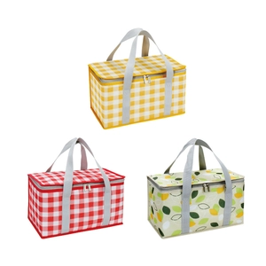 Foldable insulated picnic basket with large capacity in plaid and leaf patterns