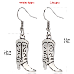 Détails des boucles d'oreilles bottes de cow-boy argentées avec dimensions
