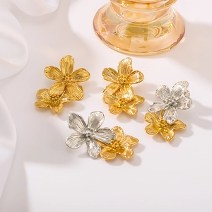 French vintage 18K gold stainless steel flower earrings with metallic textures