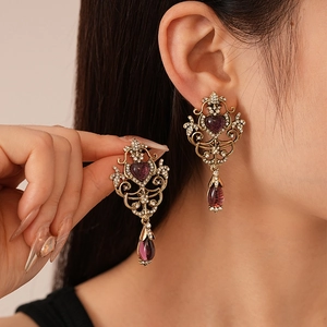 Vintage Baroque Palace Style Dangle Earrings Purple Heart Resin Rhinestone Alloy With Silver Earring Post For Women
