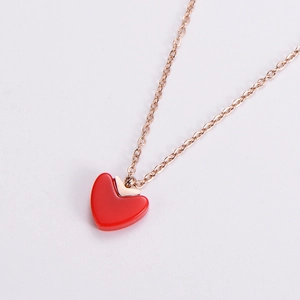 Fashionable red heart necklace in rose gold stainless steel for women with heart pendant