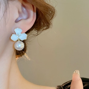 Vintage gold flower earrings with square zircon and large round white pearl drops