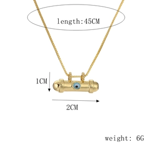 Detailed size specs for the evil eye pendant necklace showing dimensions and 45cm chain length