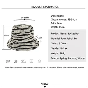 Winter Fischerhut aus Kaninchenfellimitat mit Zebra-Streifen und Größenangaben für Damen