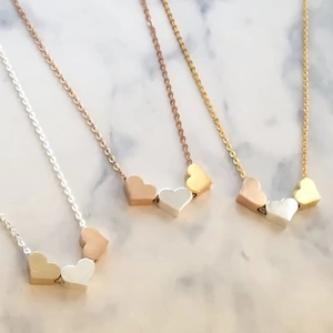 Heart Pendant Necklace Zinc Alloy Triple Tone Minimalist Jewelry For Women Elegant Sweet Style Accessory