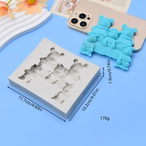 Silicone mold with 5 3D bear shapes for fondant, chocolate and DIY baking decorations