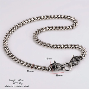 Detailed dimensions of viking wolf head necklace with 10mm stainless steel chain link