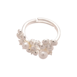 Elegant silver open ring featuring white pearls and zircon flower bow design