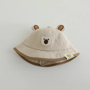 Chapeau bob bébé beige avec oreilles d'ours et cordon coupe-vent élastique pour petits