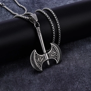 Vintage stainless steel double-headed Viking axe pendant with square pearl chain necklace