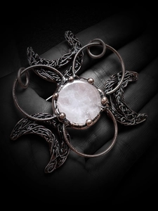 Moon Goddess Symbol Pendant Necklace Copper Wire Wrapped White Quartz Crystal Gothic Witchcraft Jewelry For Women