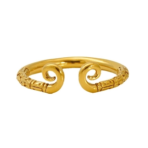 Golden Sun Wukong headband ring made of 18K gold plated steel on white background