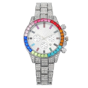Orologio da donna argento con castone arcobaleno e cinturino decorato con cristalli