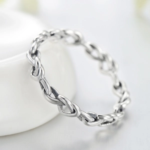 Minimalist S925 sterling silver woven chain style ring with textured twisted links