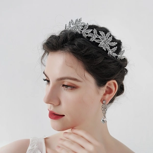 Sparkling Alloy Rhinestone Bridal Tiara Crown Leaf Pattern Headband For Wedding Party Photography Accessory Women