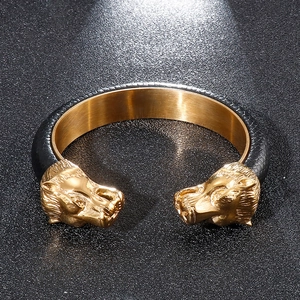 Men's punk wolf head open leather bracelet with gold metal and black texture finish