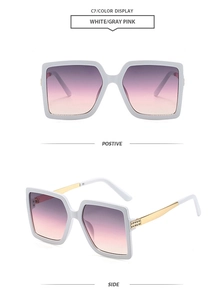 Vues détaillées de lunettes de soleil blanches carrées avec verres roses et strass luxe