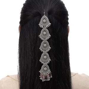 Ethnic silver-plated head chain with intricate teardrop pendants and pink beads