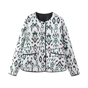 Ethnic vintage floral quilted cotton jacket with front pockets and black buttons