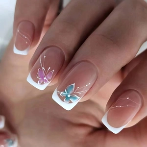 Elegante French Tip Press On Nägel Verlauf Nude Rosa Schmetterlingsmuster Eckig Künstliche Fingernägel Für Damen