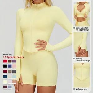 Ensemble de yoga jaune pour femme avec veste zippée et short doté de passe-pouces