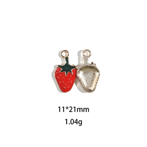 Detailed front and back view of strawberry alloy charm pendant showing size 11x21mm