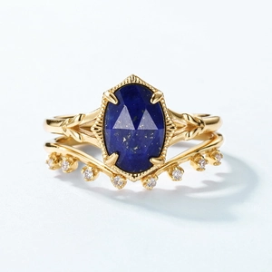 Set di anelli dorati vintage con lapislazzuli blu e fedi in zirconia a forma di V