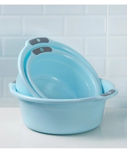 Three-piece nesting blue plastic washbasin set with grey non-slip handles for home use
