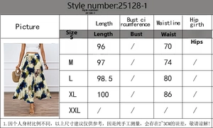 Size chart showing S-XL measurements for the high-waist oil painting print pleated skirt