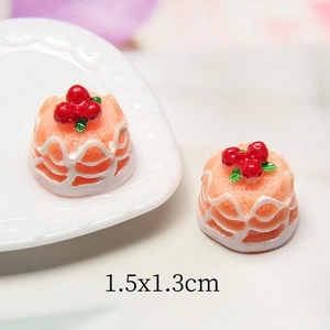 Macro view of 1.5x1.3cm miniature resin cakes with berry topper for DIY dollhouse