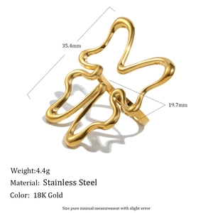 Detailed macro view showing the precise measurements of the hollow butterfly gold ring