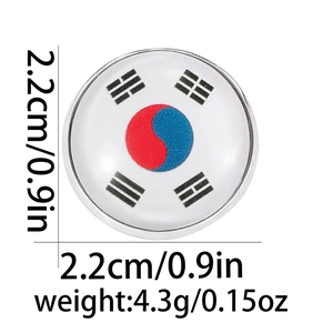 Detail view of 2.2cm South Korea flag enamel badge showing size and weight specs