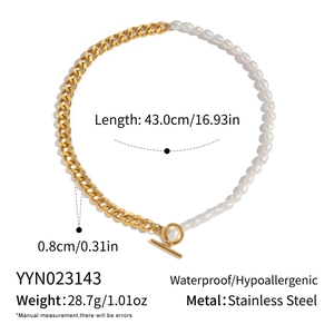 Detail view of pearl and Cuban chain necklace with size and stainless steel material info