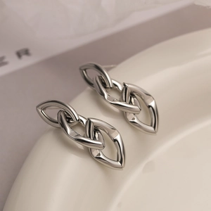 Minimalist silver plated chain link earrings with irregular geometric oval design