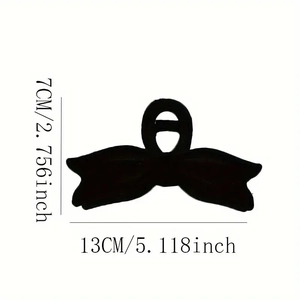 Elegant 13cm black velvet bow claw clip with dimensions 13cm by 7cm for hair styling