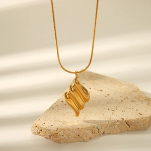 Collier en acier inoxydable plaqué or 18 carats avec pendentif vague sur pierre