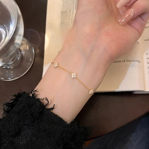 Four Leaf Clover Flower Bracelet Copper White Zircon Studded Elegant French Style Adjustable Jewelry For Women