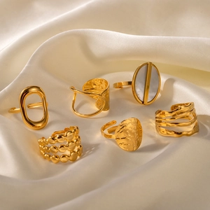 French vintage gold plated titanium steel adjustable rings set for women on silk