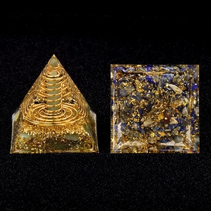 6cm Orgone crystal pyramid with resin copper coil and green stone for home decor