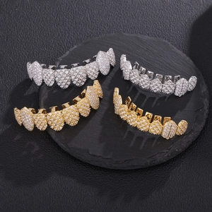 Iced Out Hip Hop Grillz Bling Cubic Zirconia Teeth Jewelry Copper Brass Plated Mouth Accessory Unisex