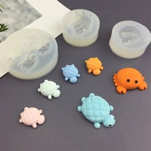 DIY silicone molds for cute turtle and crab shapes, ideal for cake decor and resin crafts