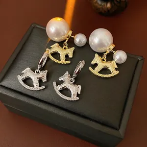 Rocking Horse Artificial Pearl Earrings With Silver Earring Post Hammered Metal Pony Drop Jewelry Vintage Chic Women Accessory