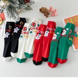 Coffret de chaussettes de Noël en coton avec motifs de Père Noël et bonhomme de neige