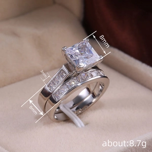 Silver-plated square zircon ring set with 8mm main stone and 3mm pave band for couples