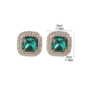 Detailed size view of square emerald stud earrings with white rhinestones and gold base