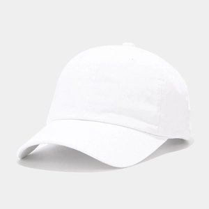 Dettaglio del berretto da baseball bianco con design a 6 pannelli e visiera curva