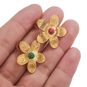 French vintage 18K gold floral earrings with red and green turquoise centers