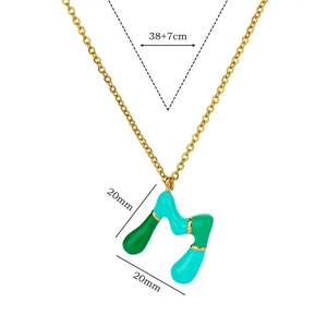 Collana con pendente a bolla 26 lettere in smalto dorato con catena da 38+7cm