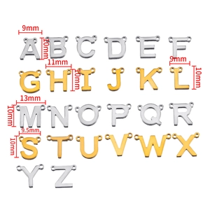 Pendentifs alphabet A-Z en or et argent avec mesures de taille détaillées pour bijoux DIY